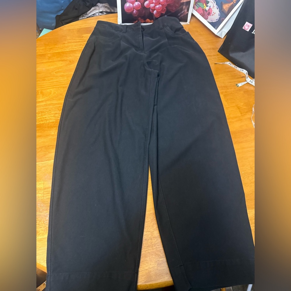 Barrel Leg Lululemon Trousers